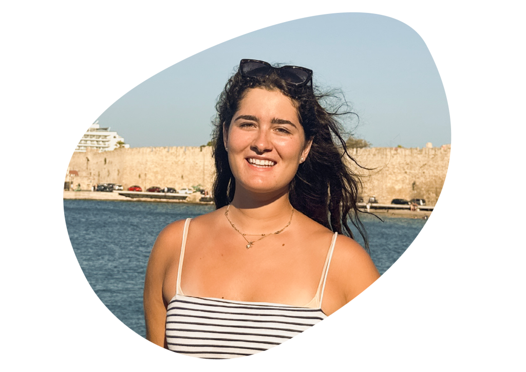 Portrait Svea Jäschke, Auszubildende, bei DERTOUR Reisebüro